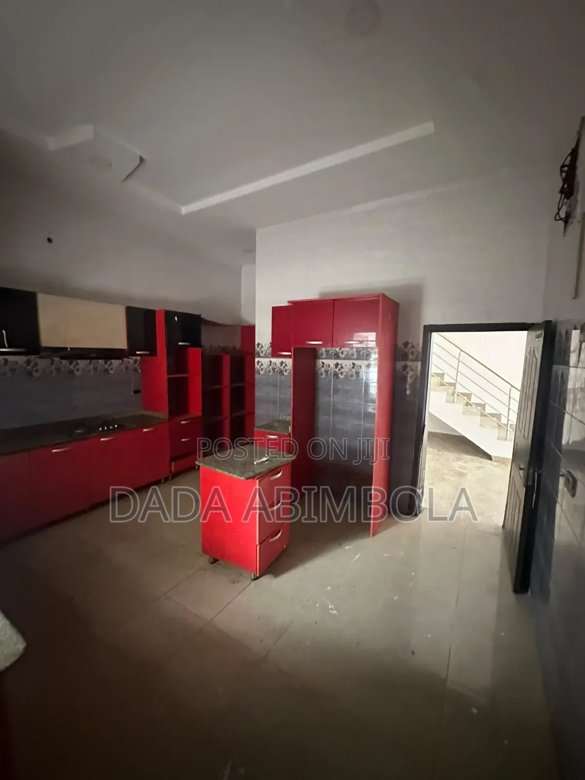4bdrm Duplex in Orchid Road, Chevron for rent