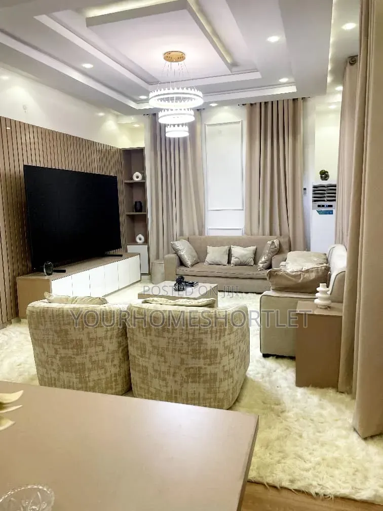 Brand New Luxury 4/3 Bedroom Self Compound With Gym
