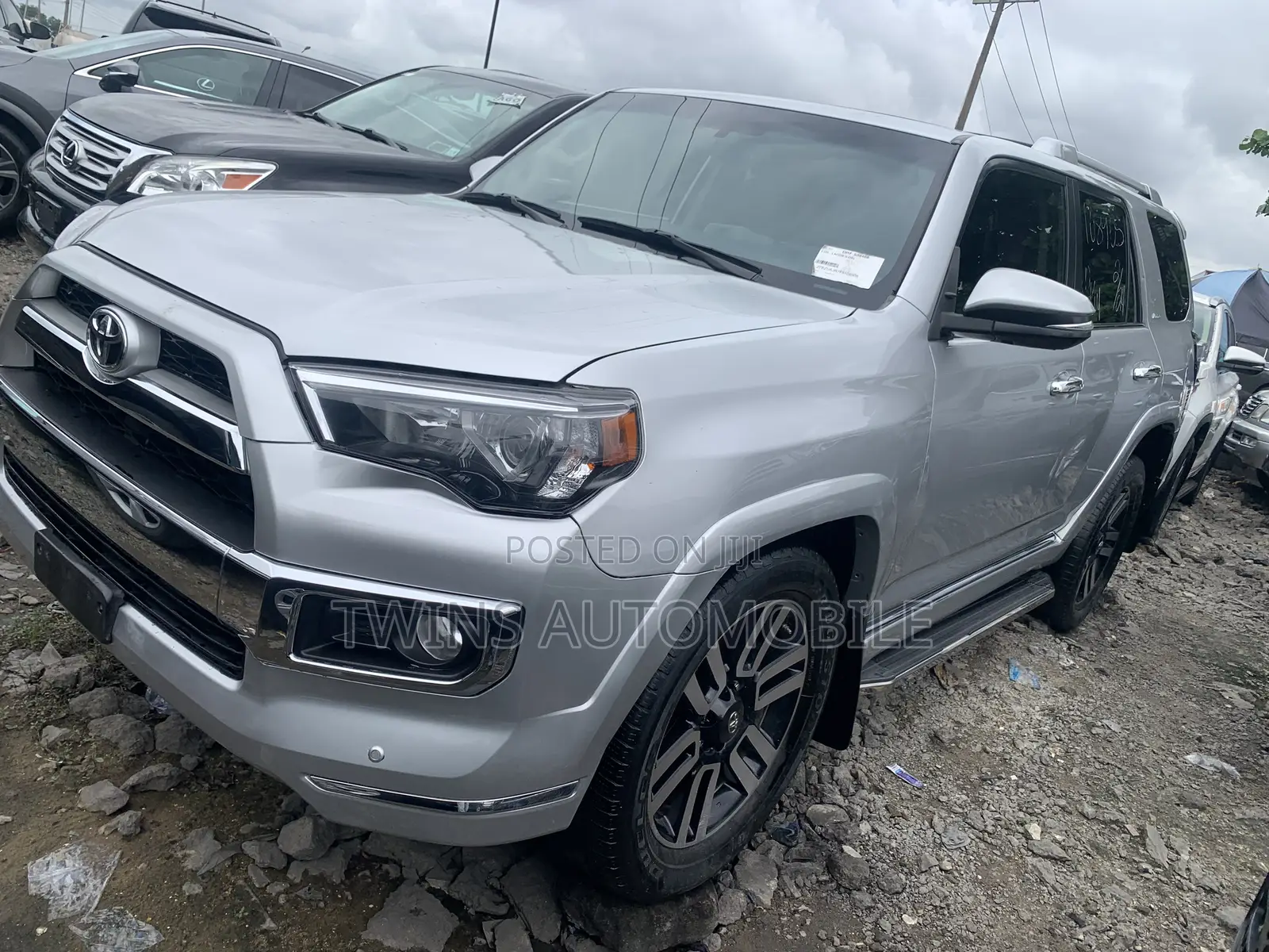 Toyota 4-Runner Limited 4dr SUV 4WD (4.0L 6cyl 5A) 2015 Silver