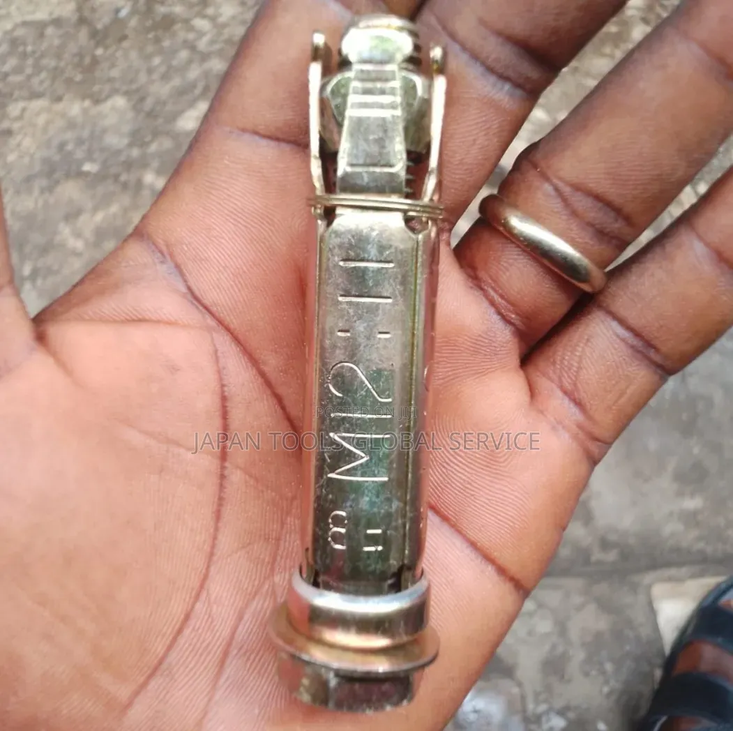 Expansion Bolt M12