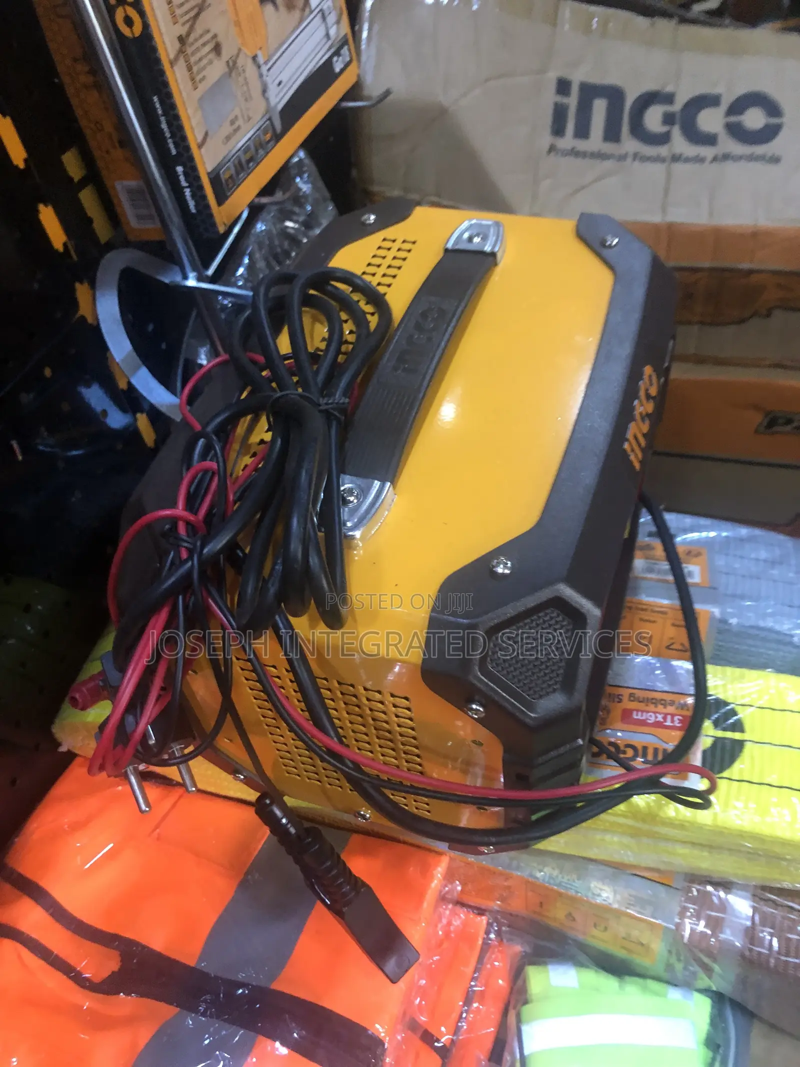 Ingco Ing-Cb1601 12v/24v Battery Charger
