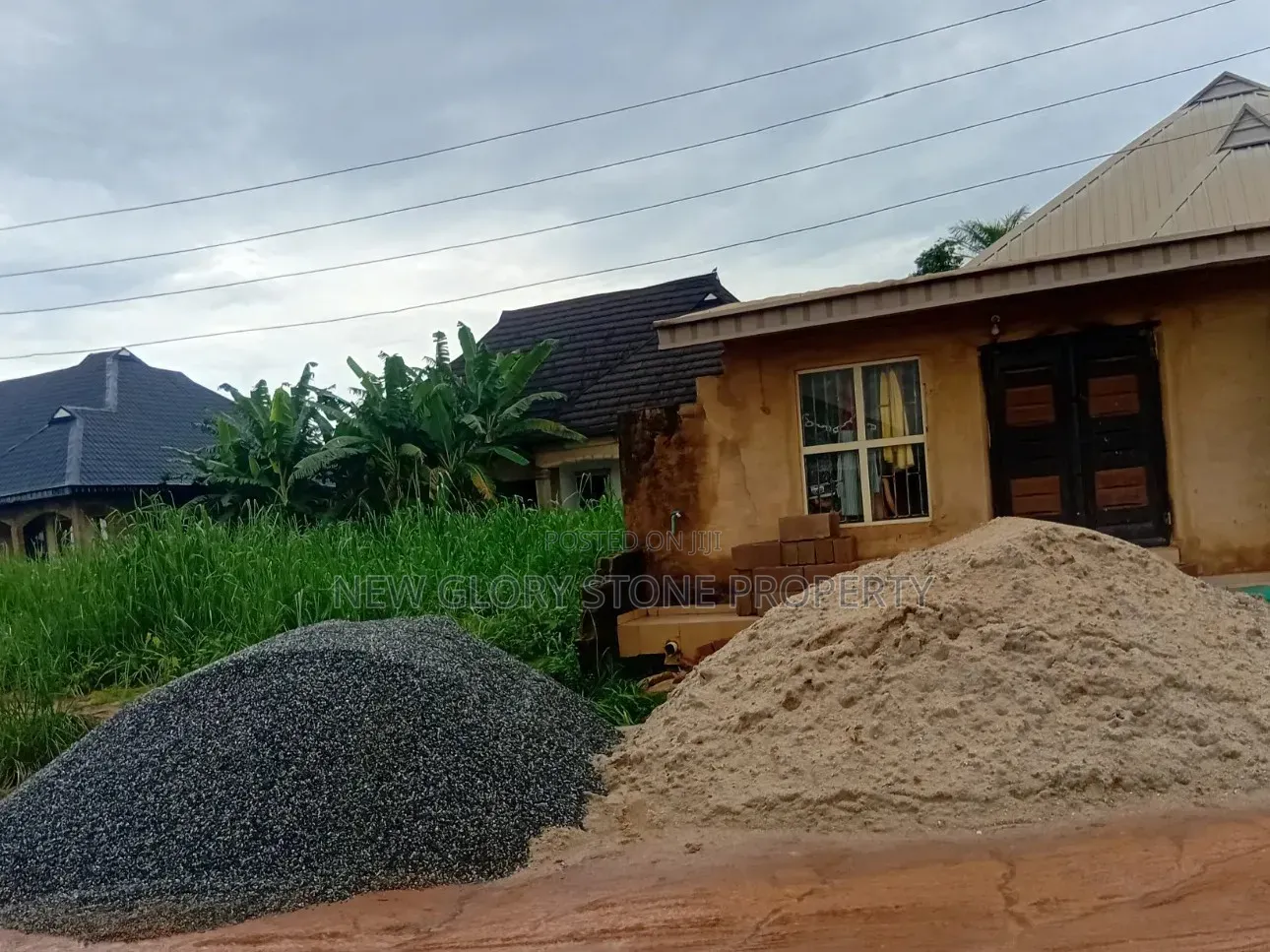 320tons of Granite and Sharp Sand and Plaster Sand