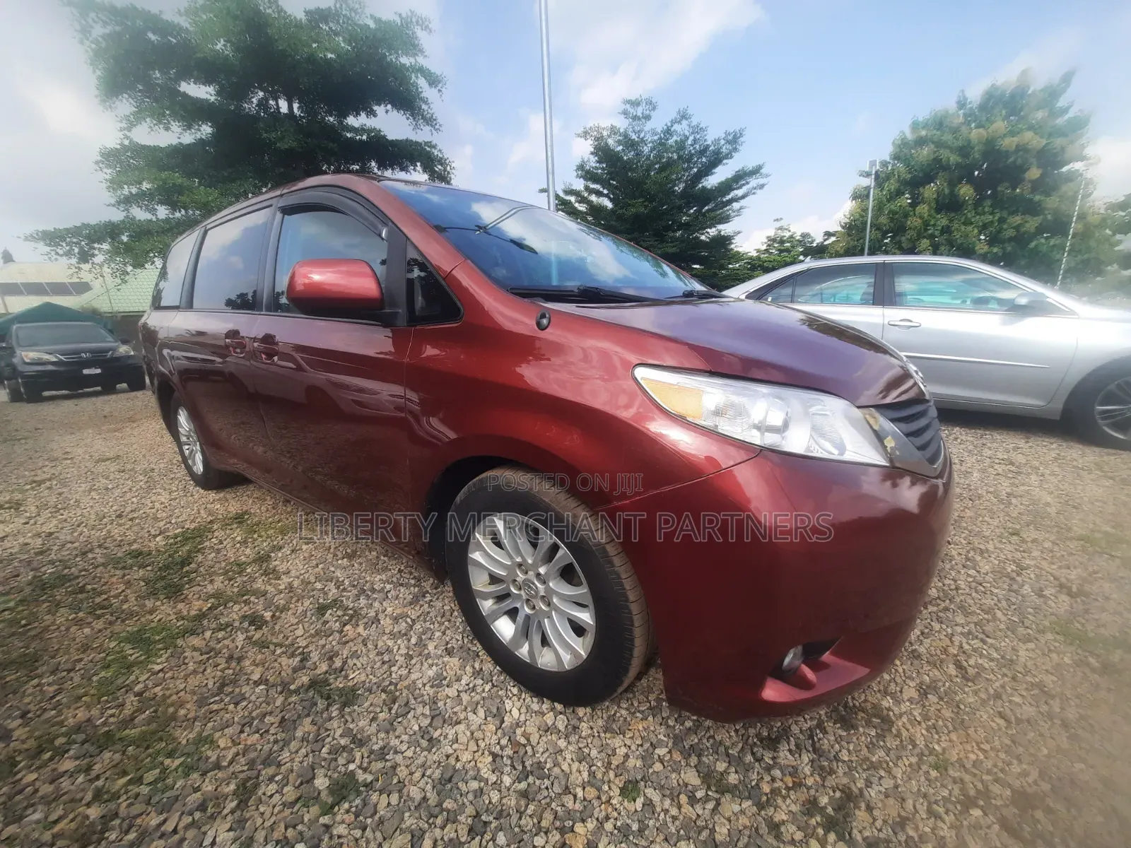Toyota Sienna XLE 7 Passenger 2011 Red