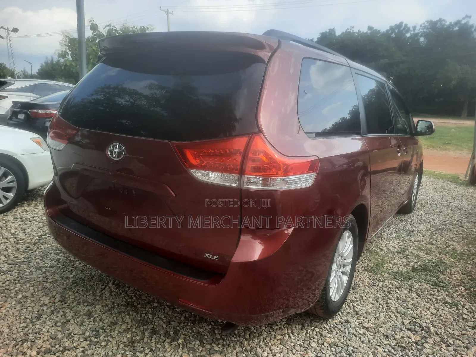 Toyota Sienna XLE 7 Passenger 2011 Red