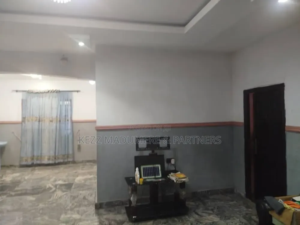 4bdrm Duplex in Elelenwo Port for sale