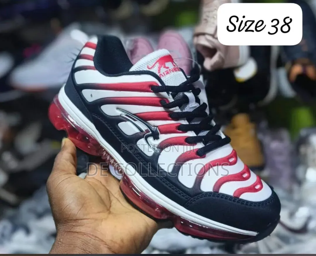 Ladies Designer Shoes in Different Sizes and Colors