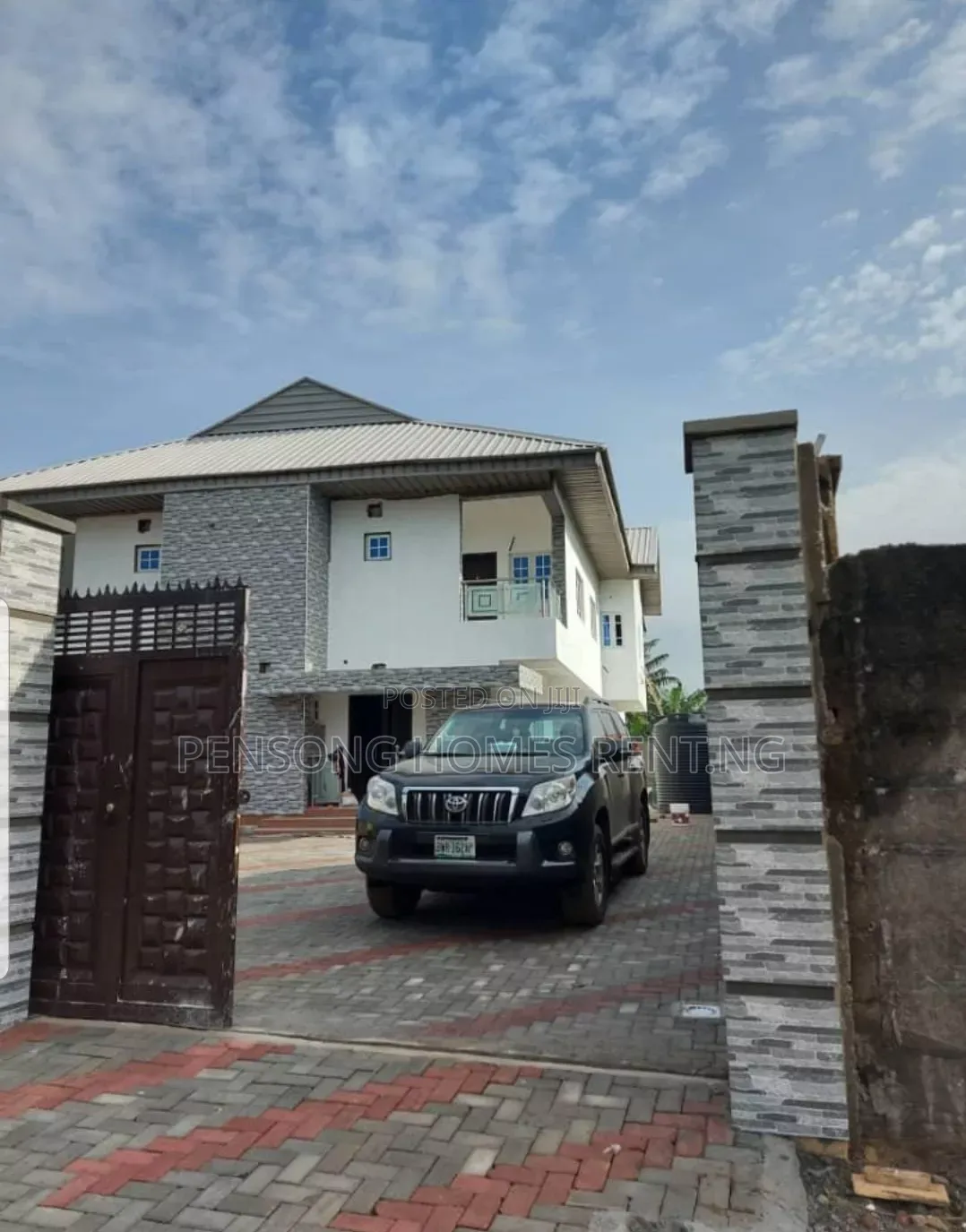4bdrm Duplex in Unilag Estate, Eleko for sale