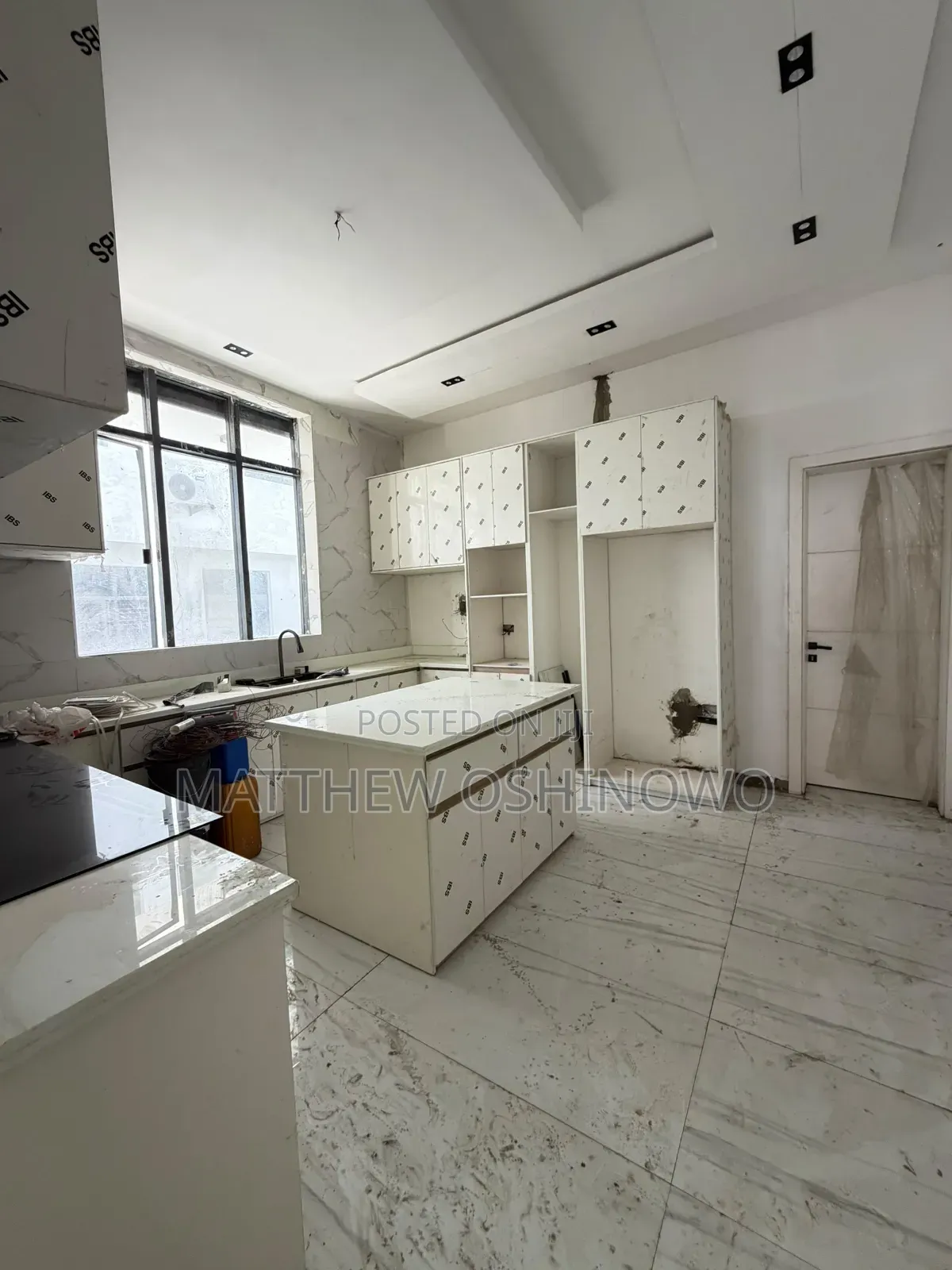 Furnished 4bdrm Duplex in Osapa for sale