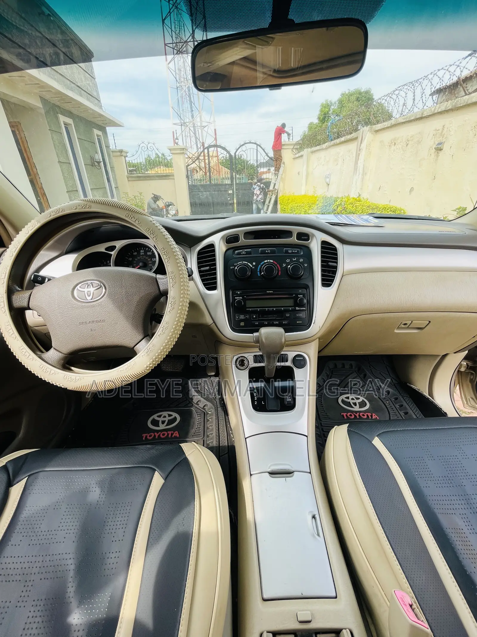 Toyota Highlander 2005 Gold