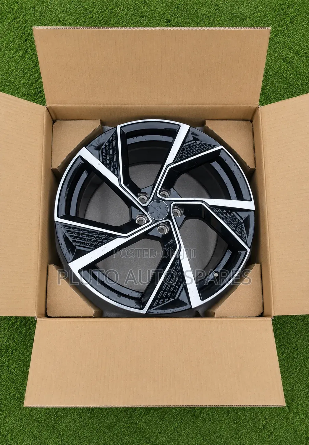 19-Inch Toyota Camry Alloy Rim