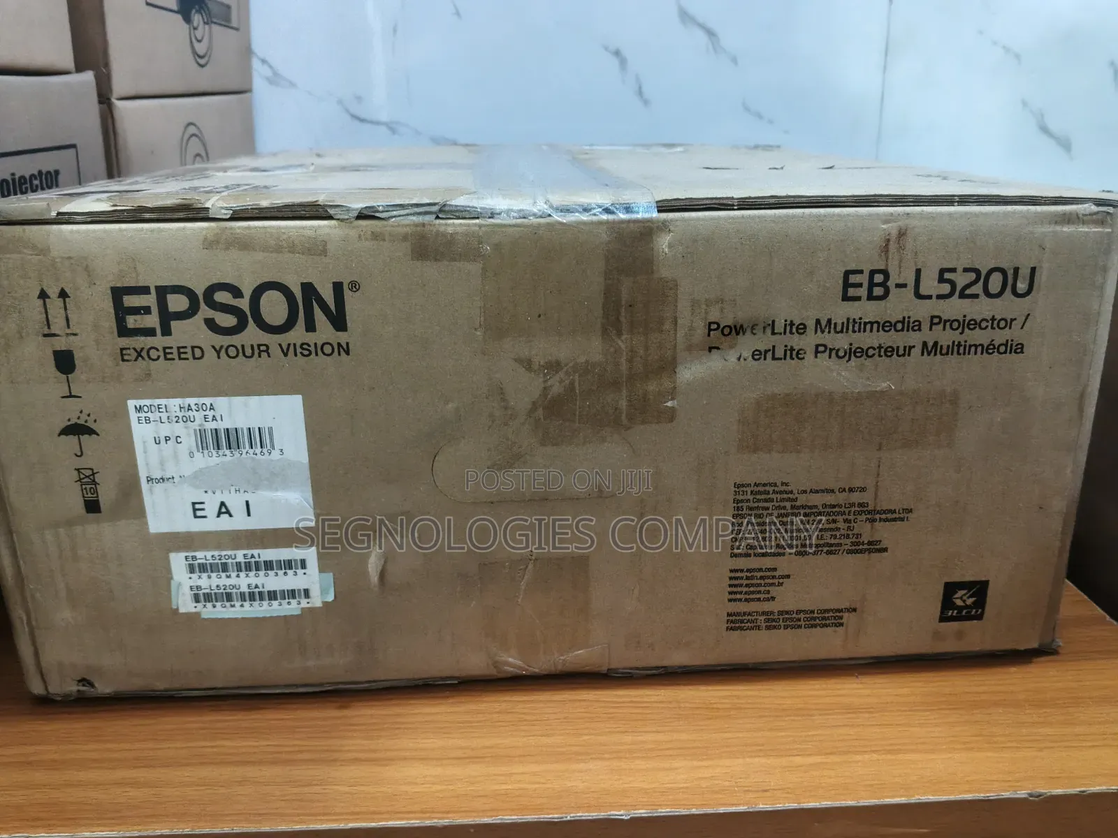 Epson Eb-L520u 5200 Lumens Wuxga Full Hd 3lcd Laser Projector