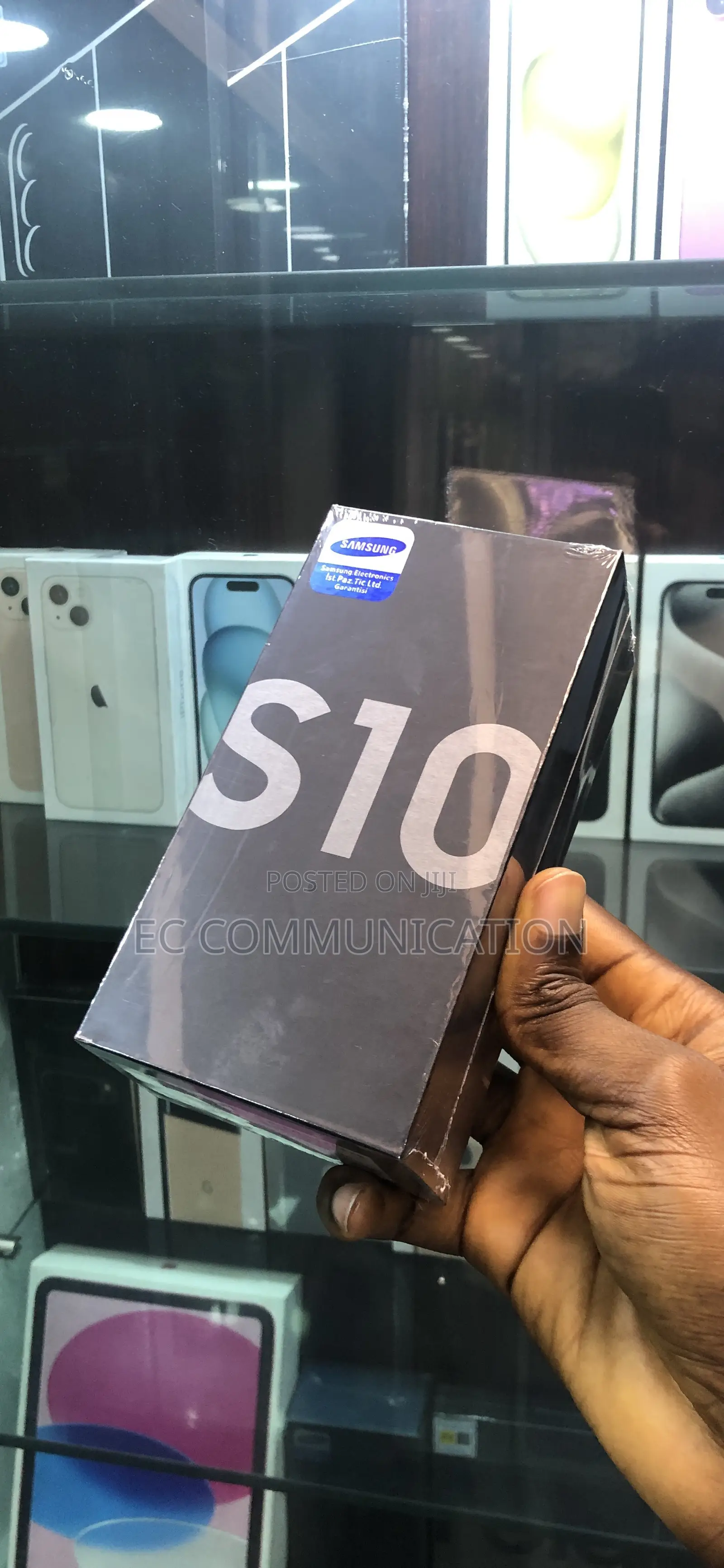 New Samsung Galaxy S10 128 GB Black