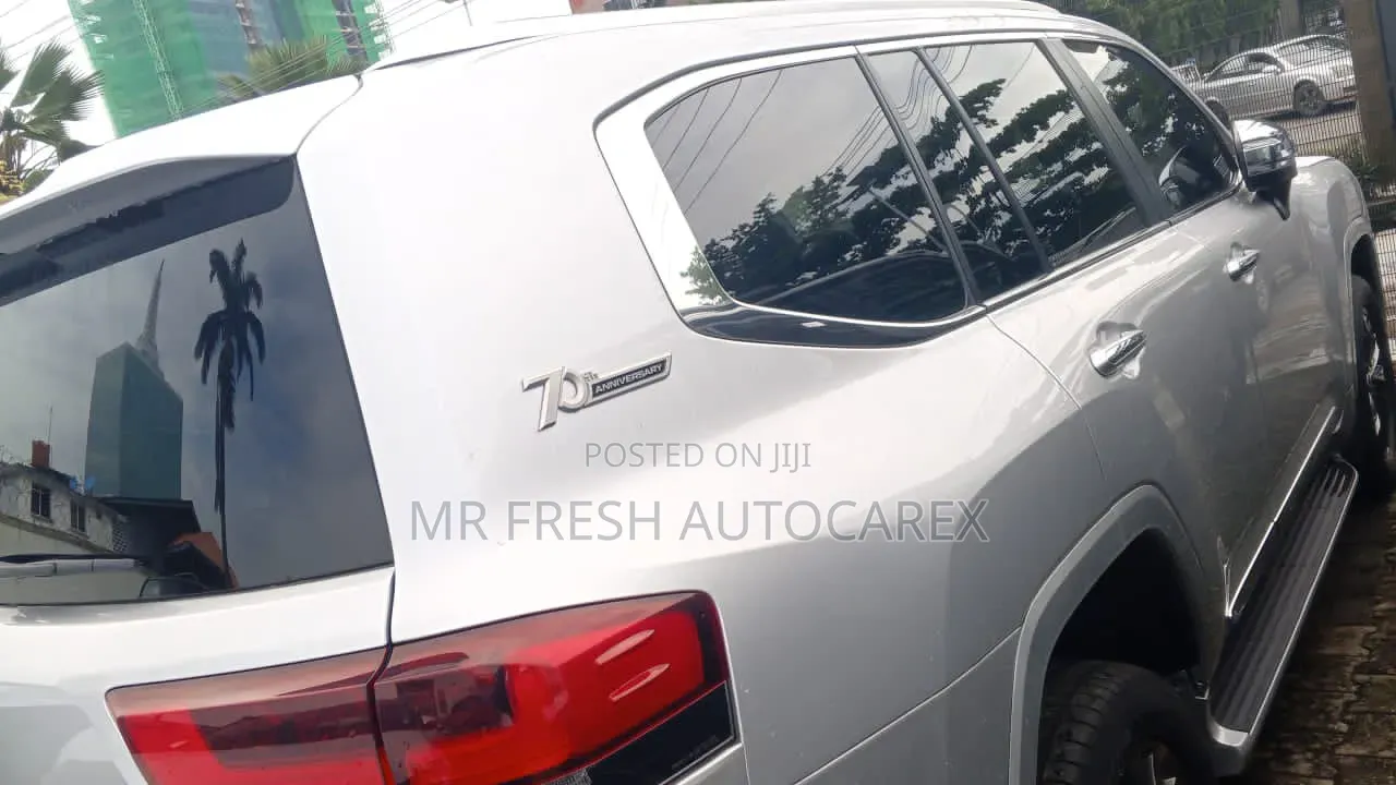 New Toyota Land Cruiser 2025 Gray