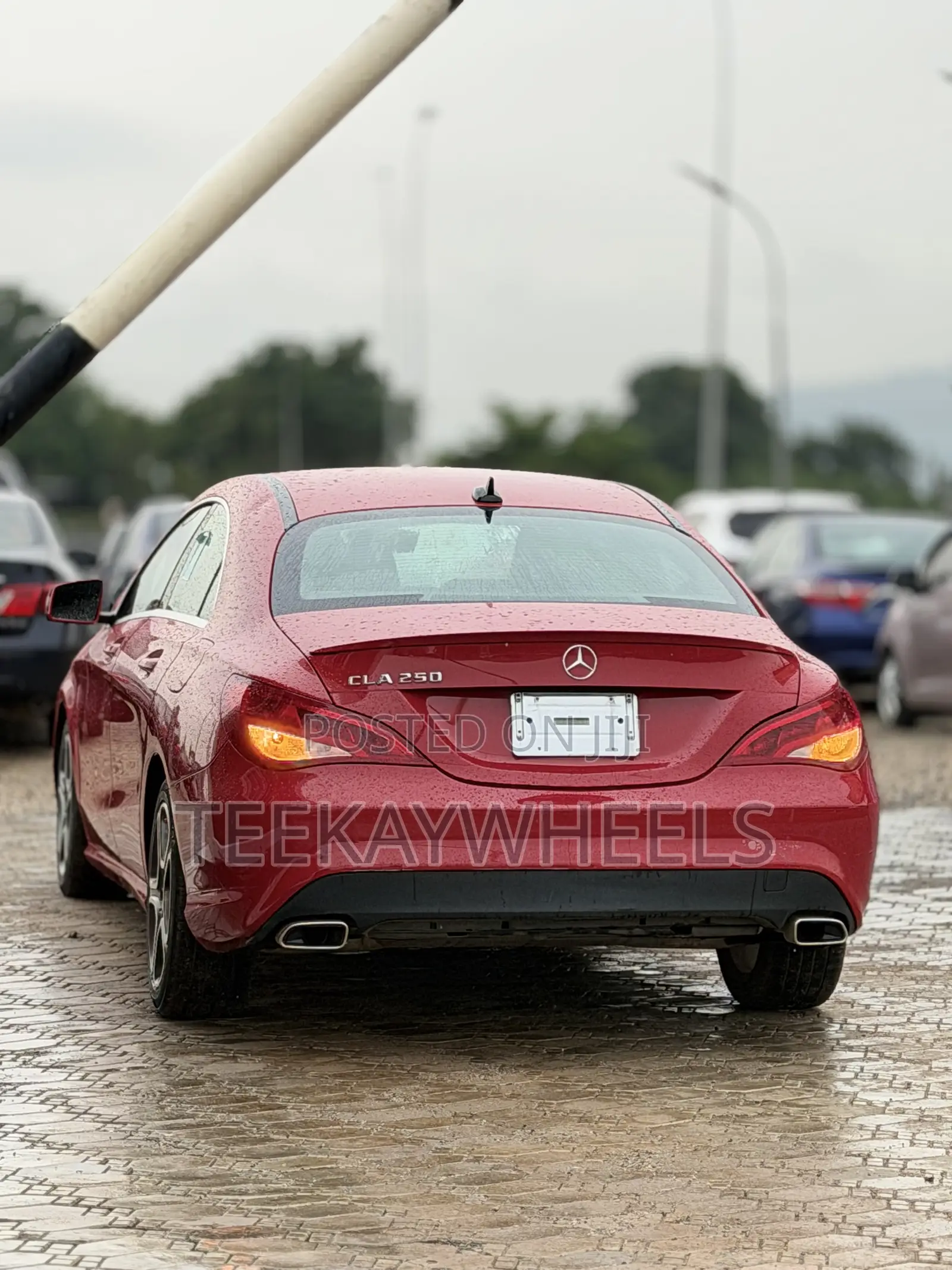 Mercedes-Benz CLA-Class CLA 250 4MATIC Sedan 2015 Red