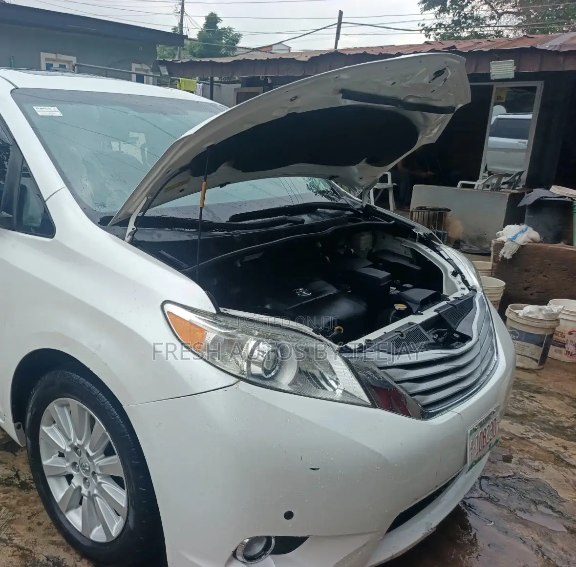 Toyota Sienna 2015 White