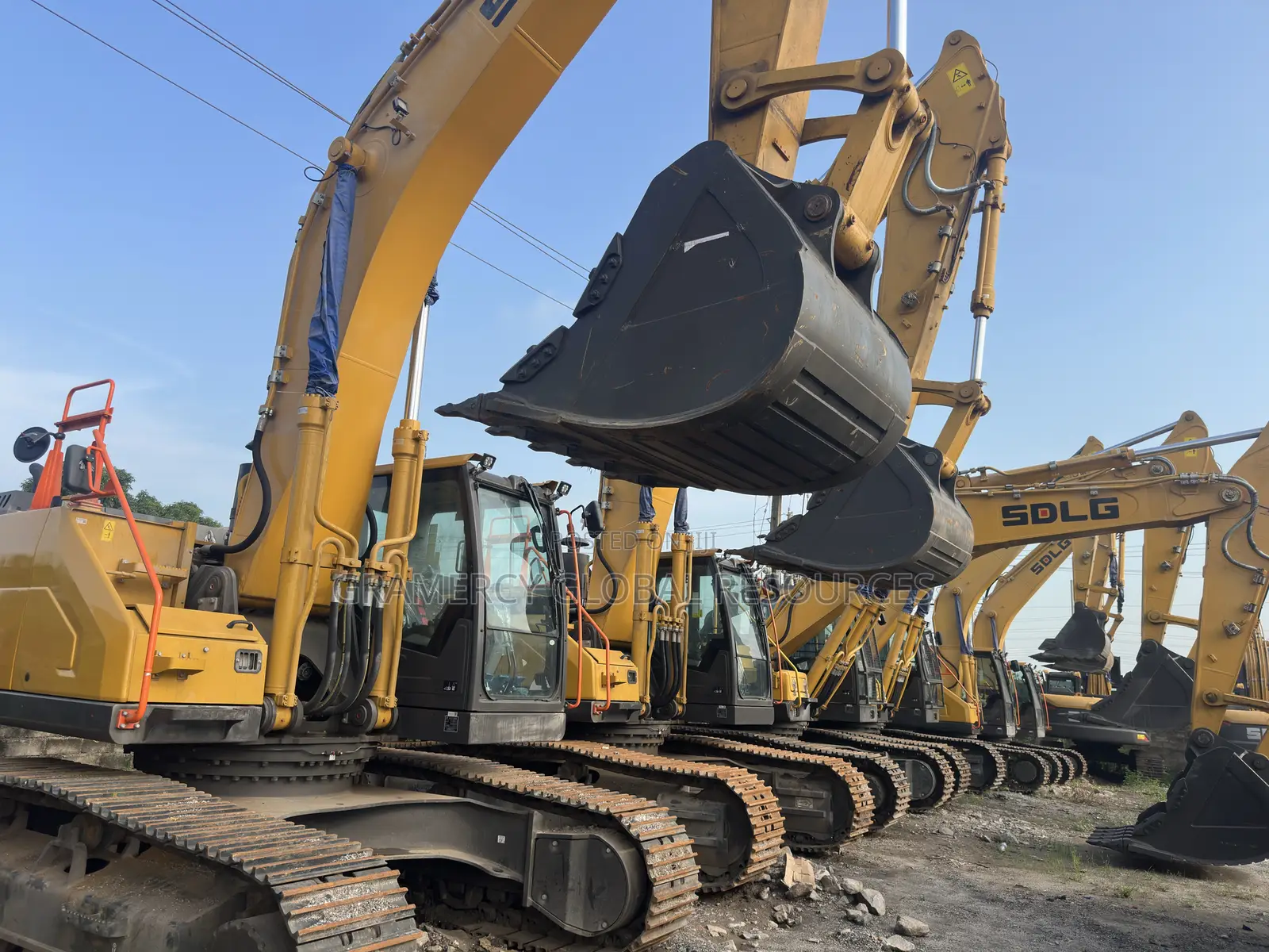Brand New SDLG 35 Tons Excavator - E6335h