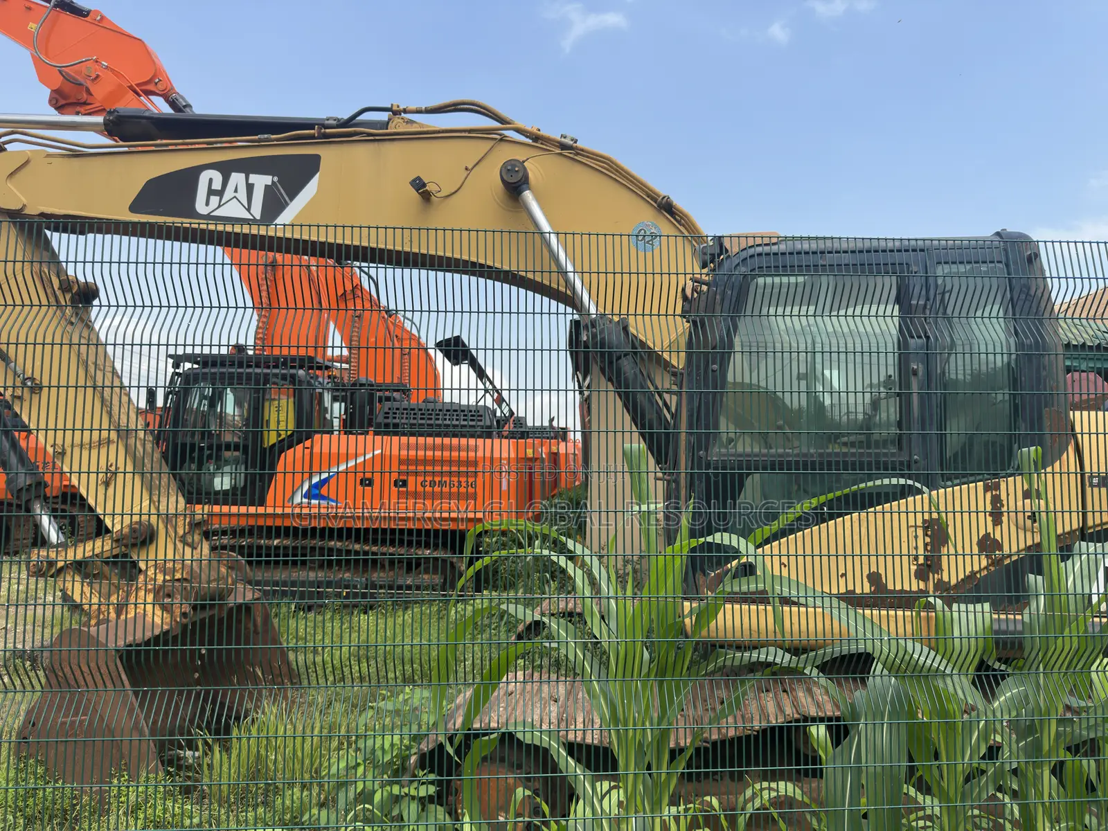 Scrap Hitachi Excavator for Sale