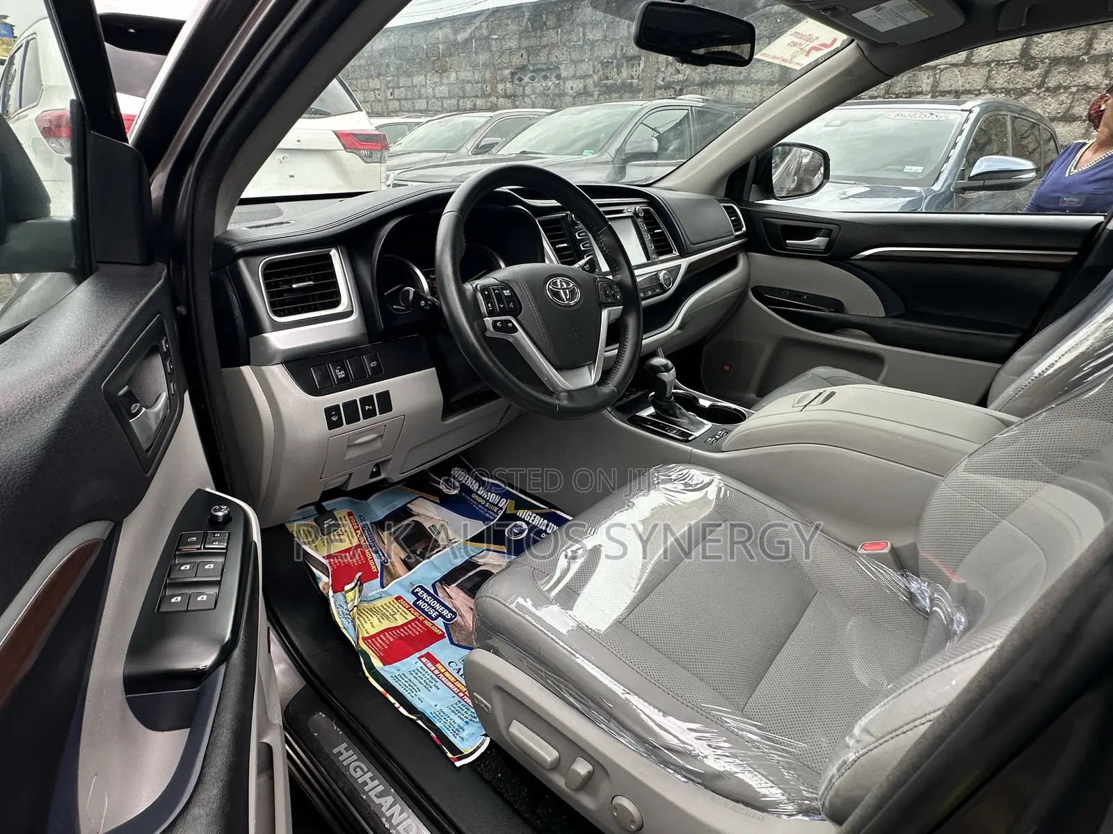 Toyota Highlander Limited 4x4 V6 (3.5L 6cyl 8A) 2018 Gray