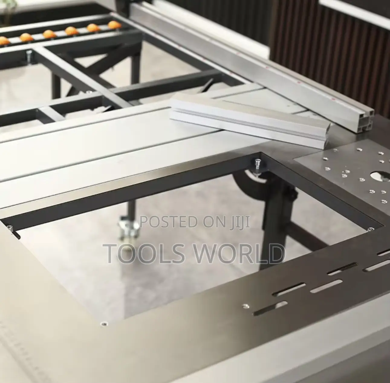 Portable Sliding Table Panel Saw With Router – Multifunctional Machine