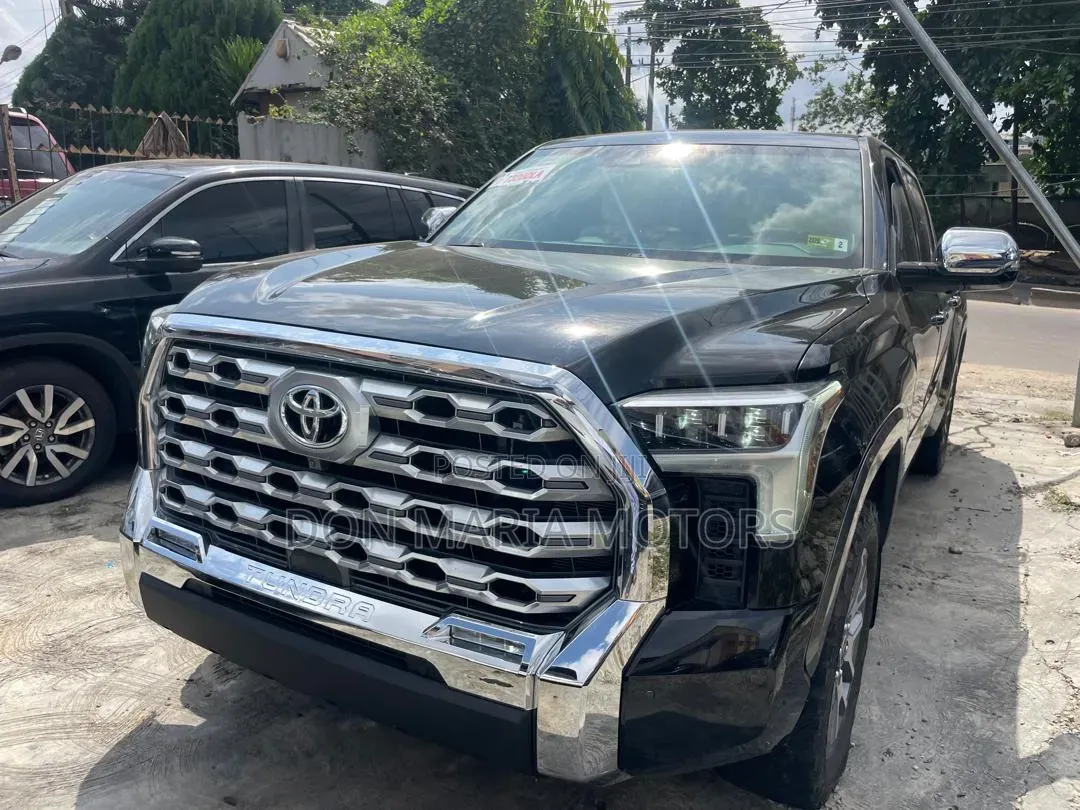 Toyota Tundra 1794 Edition CrewMax 6.5' Bed 2023 Black