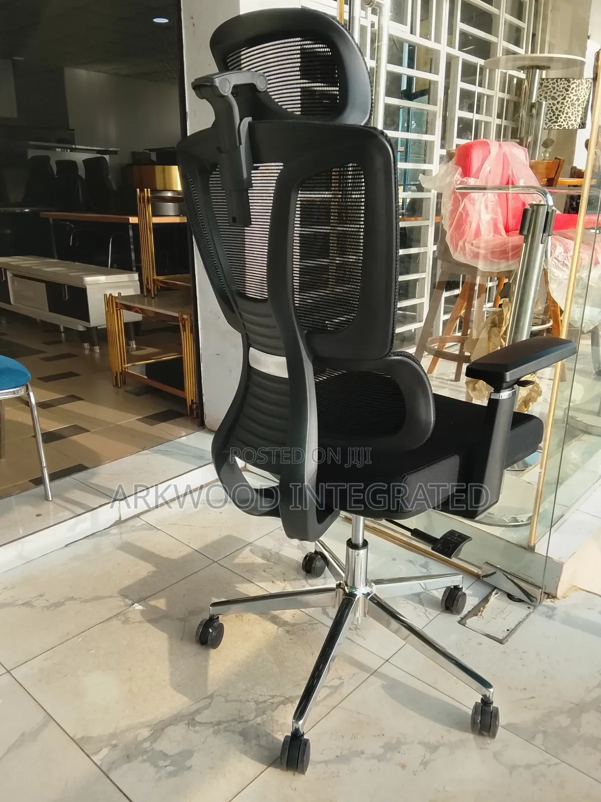 Ergonomic Mesh Office Chair With Soft Cushion