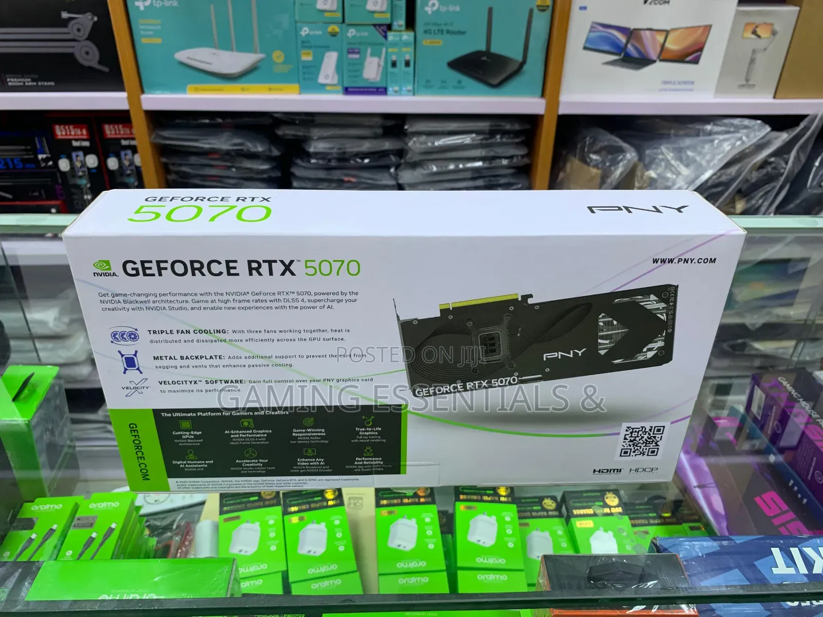 Pny Geforce RTX 5070 Oc Triple Fan 12gb Gddr7 Graphics Card