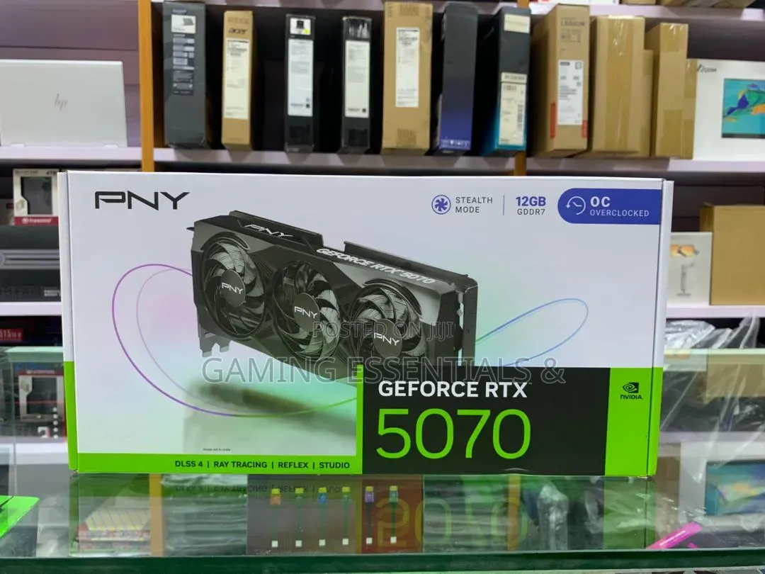 Pny Geforce RTX 5070 Oc Triple Fan 12gb Gddr7 Graphics Card