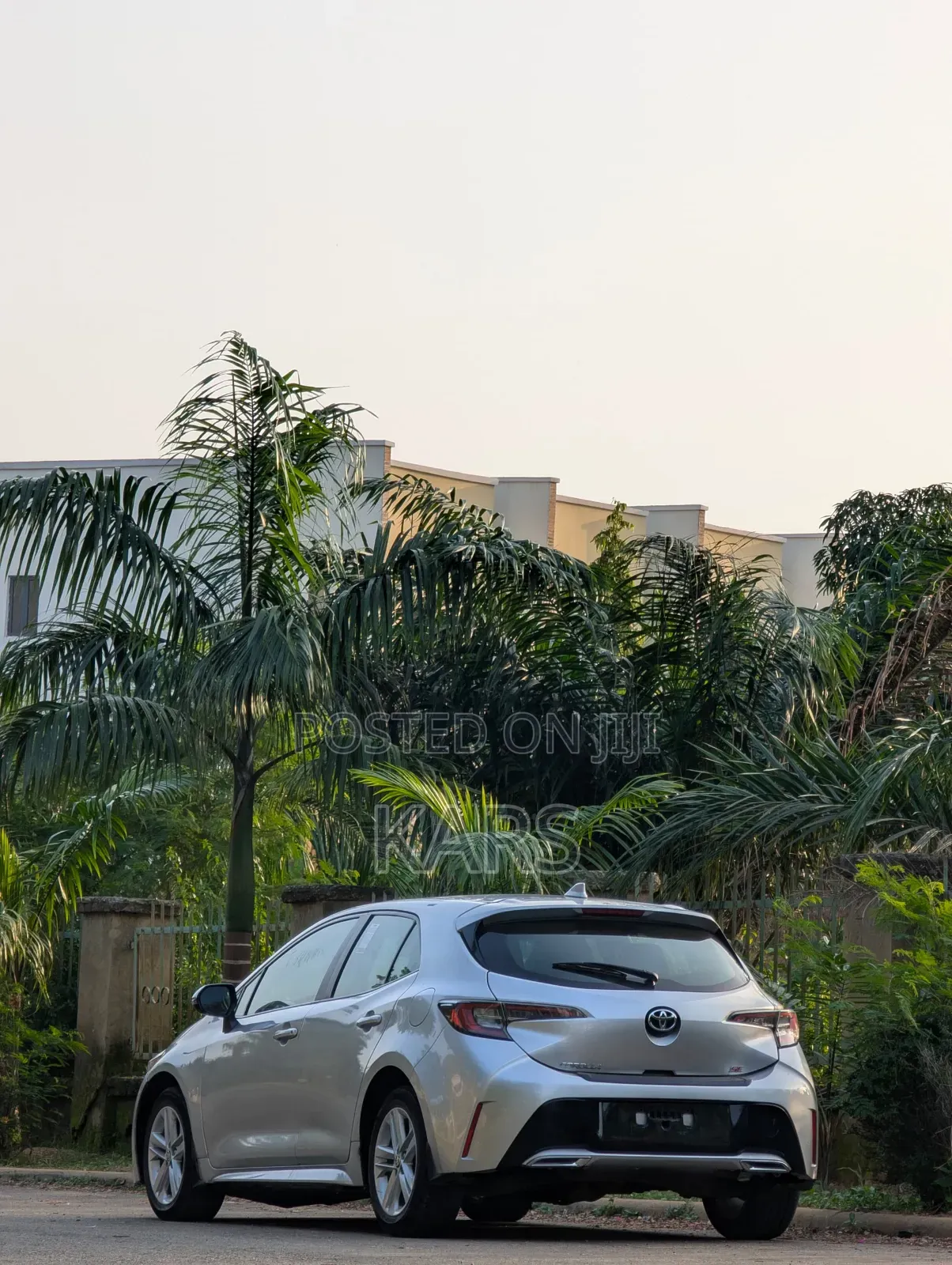 Toyota Corolla Hatchback 2019 Silver