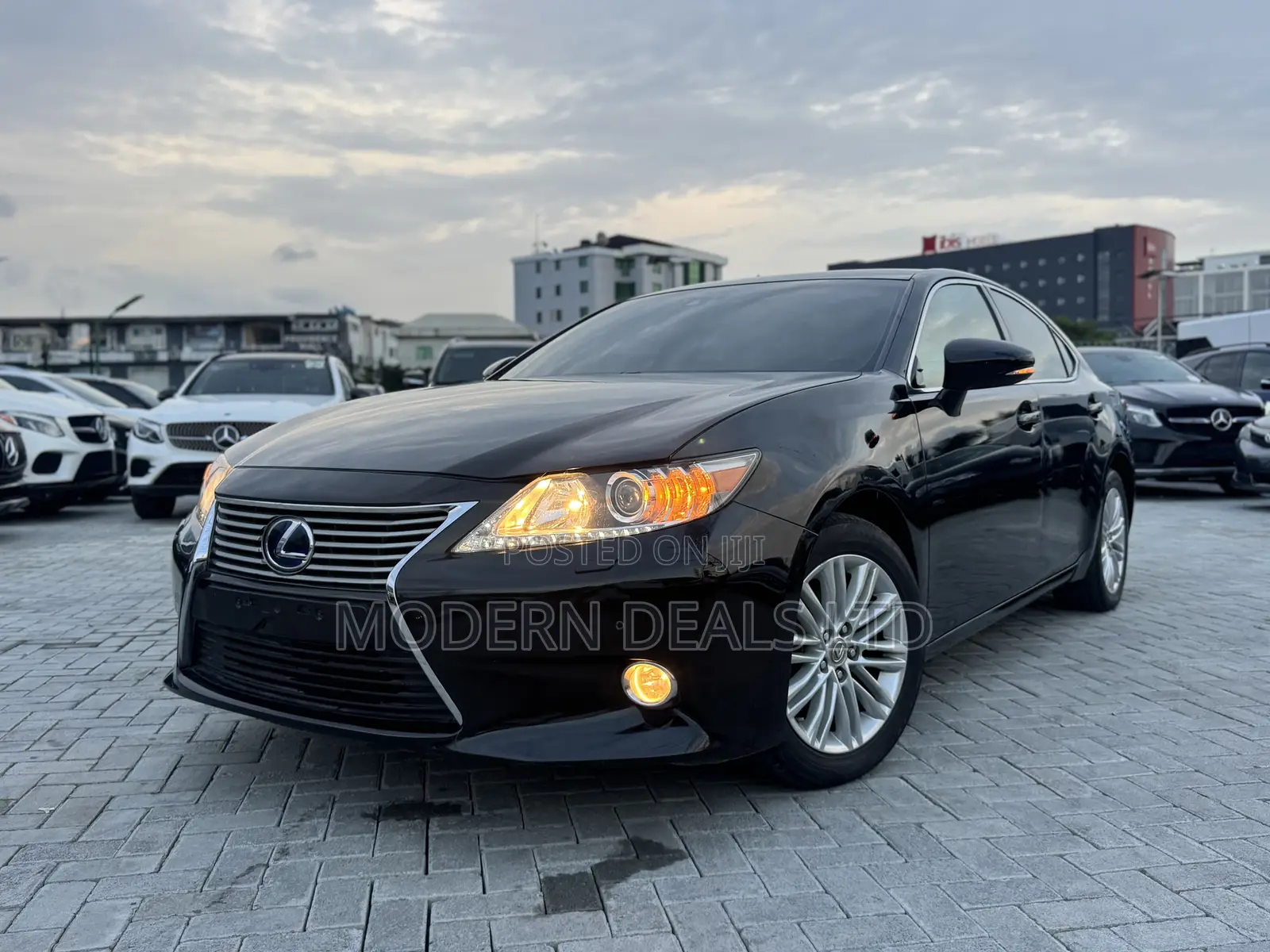 Lexus ES 350 FWD 2014 Black