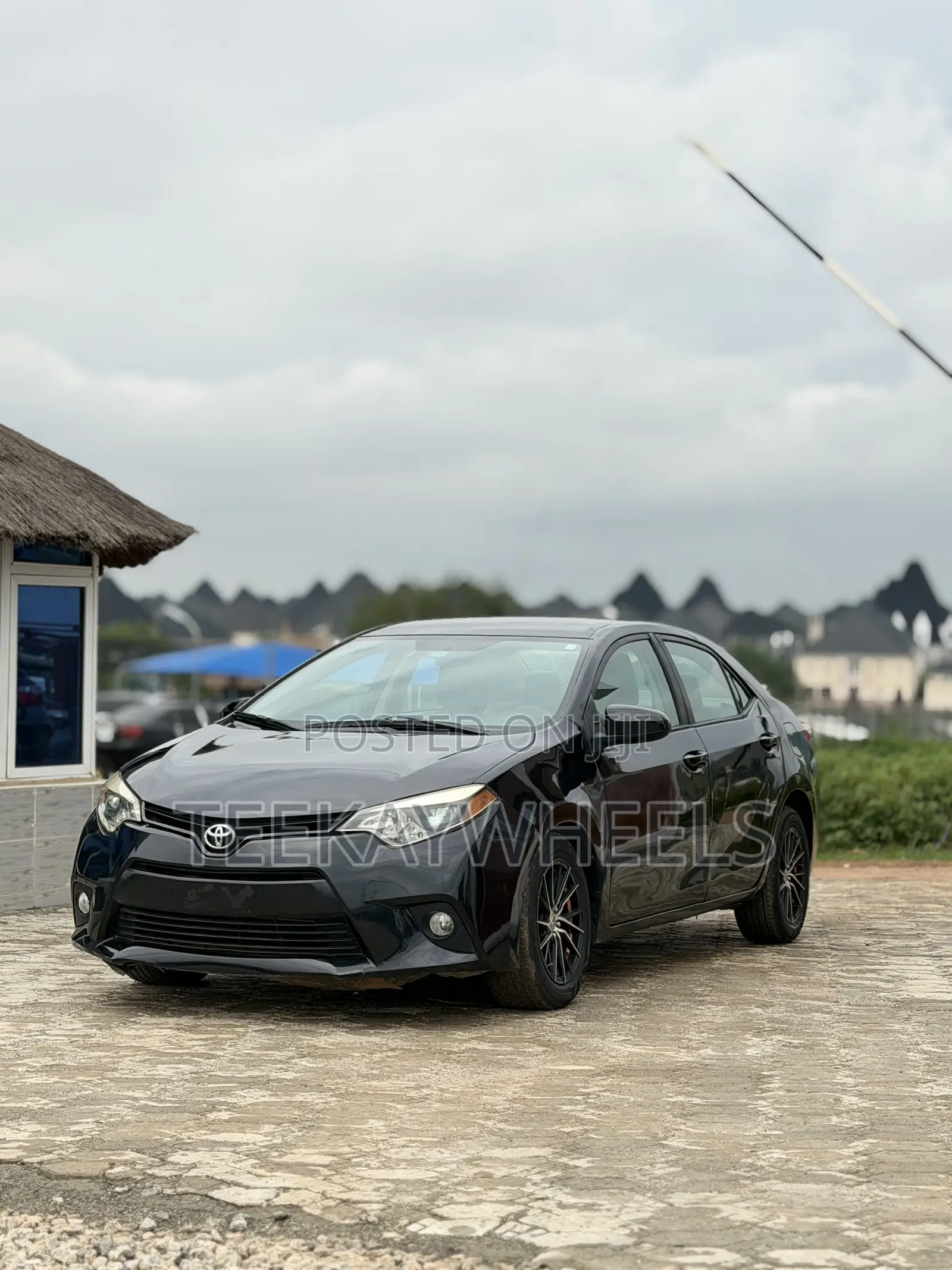 Toyota Corolla LE 4dr Sedan (1.8L 4cyl CVT) 2014 Black