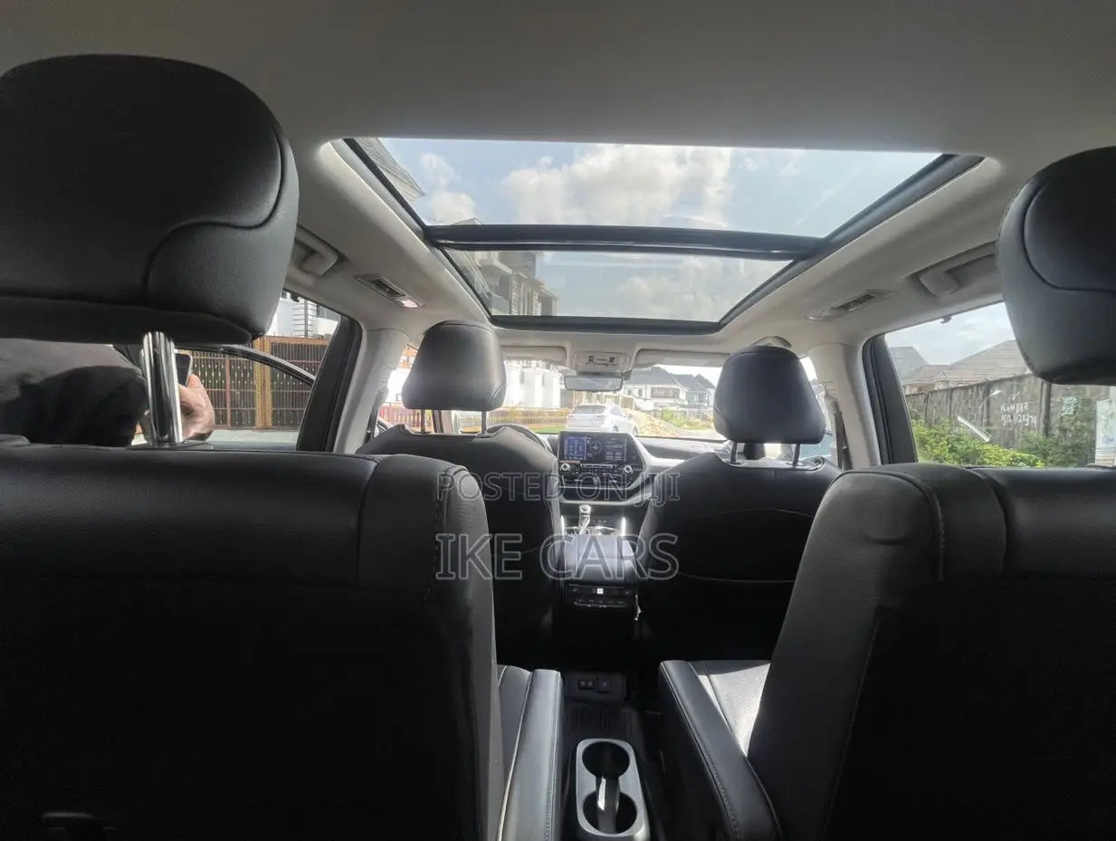 Toyota Highlander Platinum AWD 2020 Blue