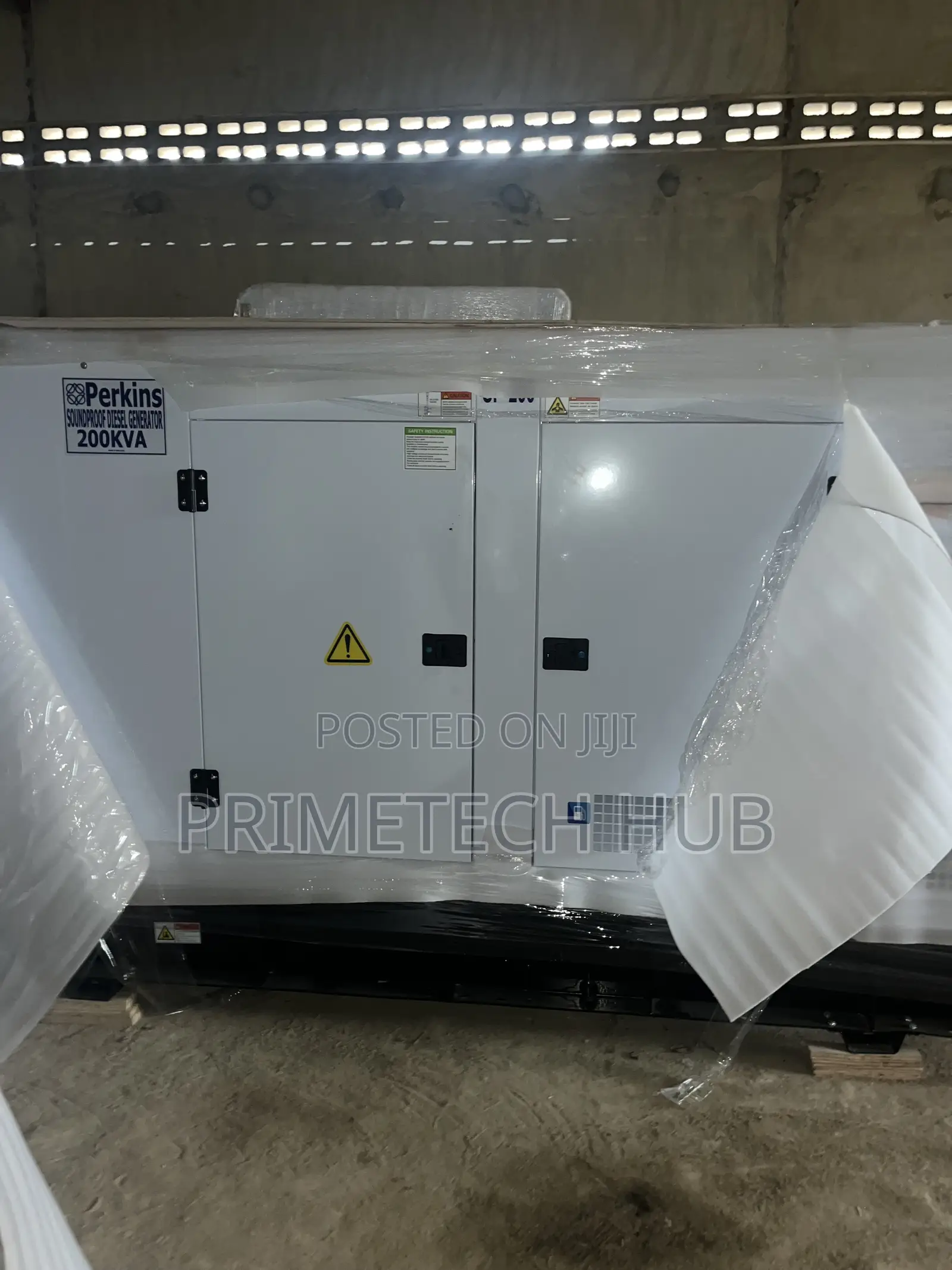 Uk Perkins 200kva Soundproof Generator With 2 Years Warranty