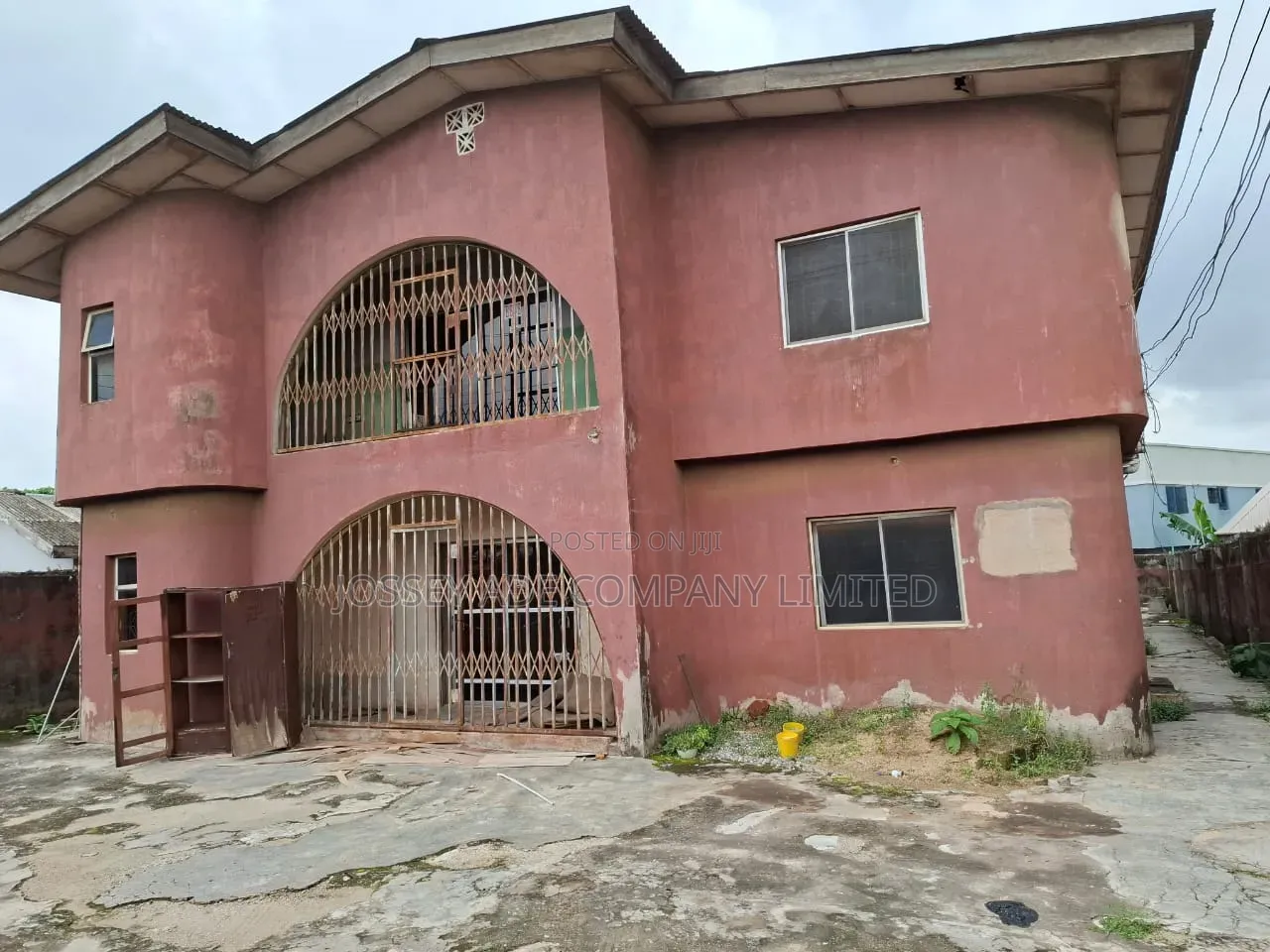 3bdrm Block of Flats in Abule Egba for sale
