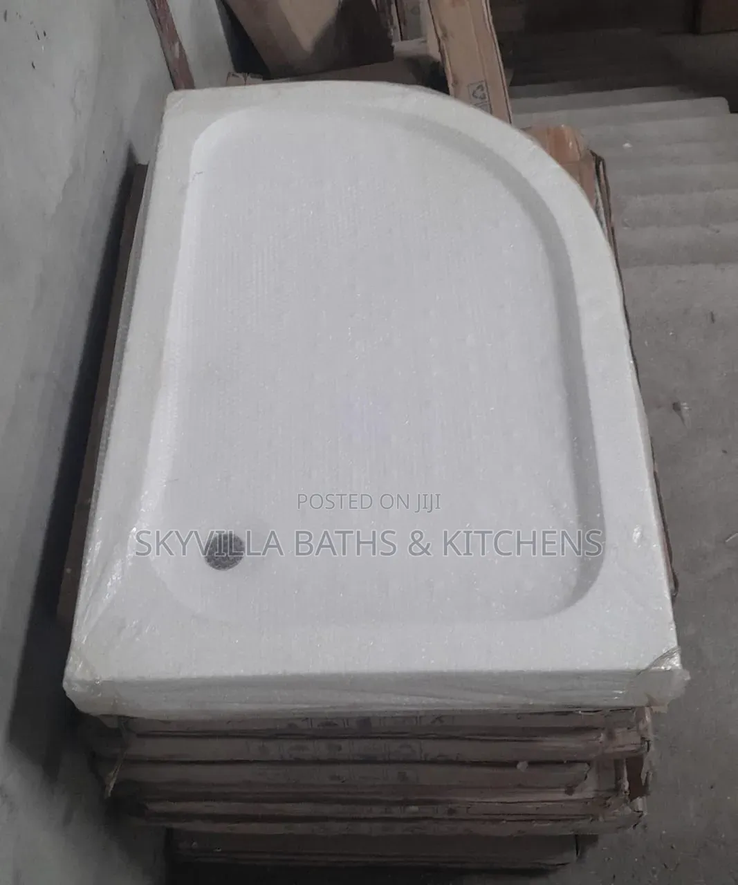 ​Heavy-Duty Anti-Slip Acrylic Shower Bases |
90*120 Cm