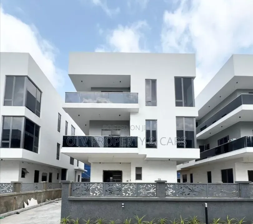 6bdrm Duplex in Old Ikoyi for sale