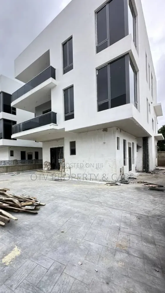 6bdrm Duplex in Old Ikoyi for sale
