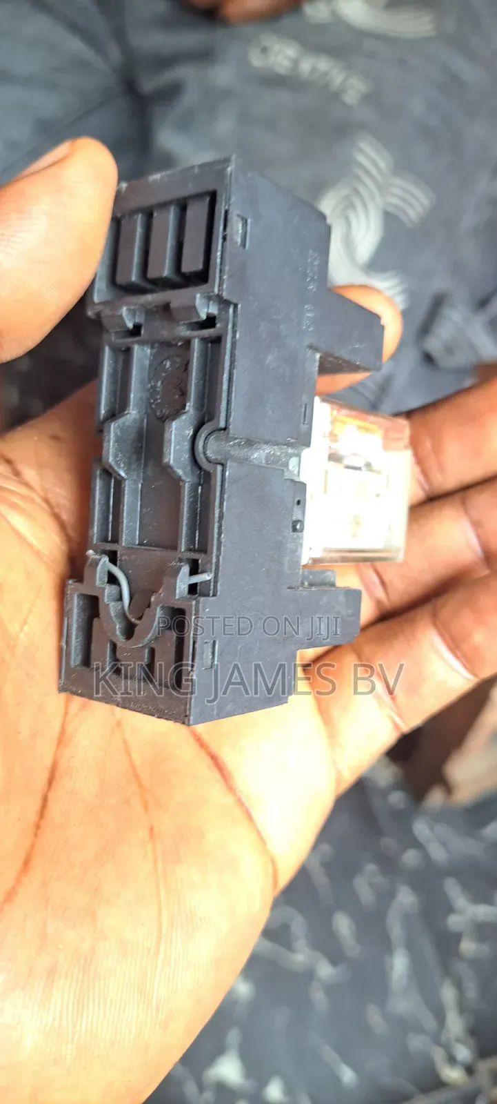 Pin Relay – Reliable Electrical Switching Component