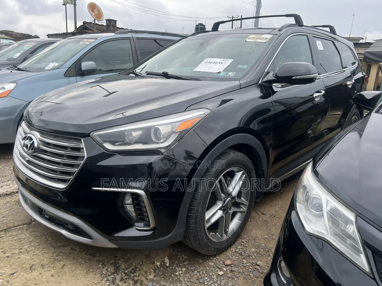 Hyundai Santa Fe Limited Ultimate AWD 2017 Black