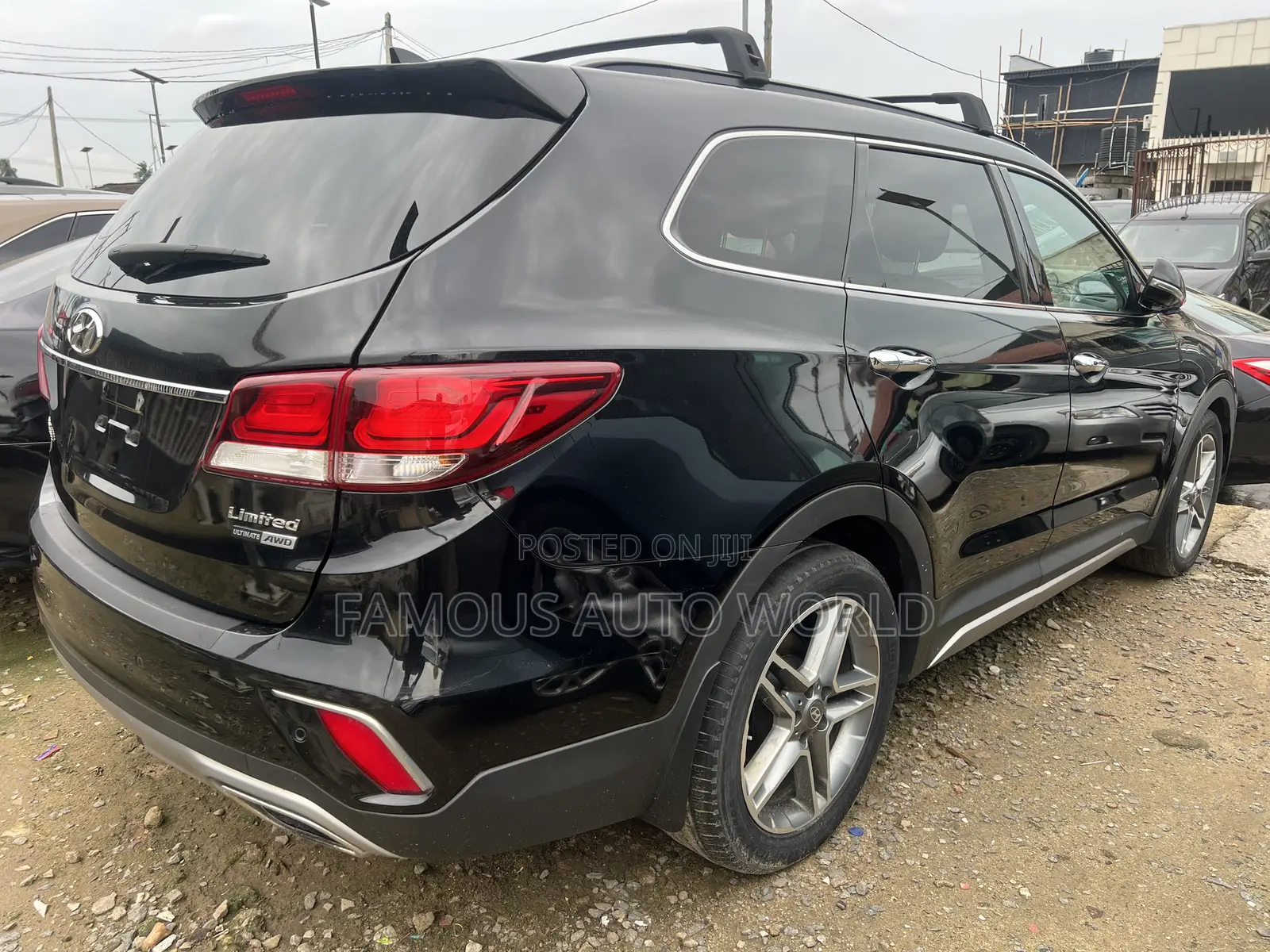 Hyundai Santa Fe Limited Ultimate AWD 2017 Black