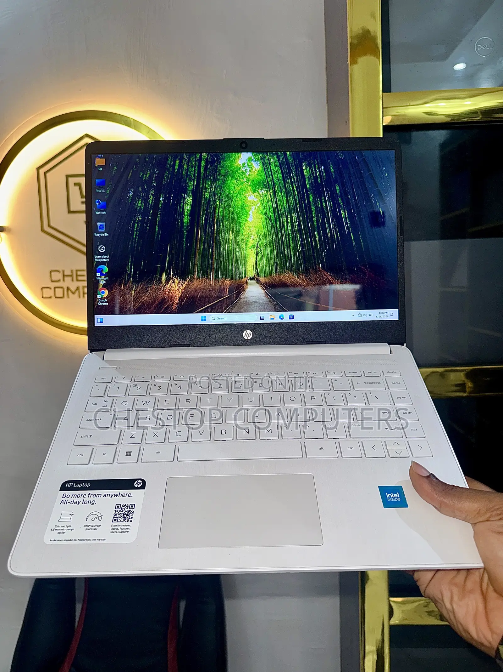 Laptop HP 14-dq1088wm 8GB Intel Pentium SSD 128GB