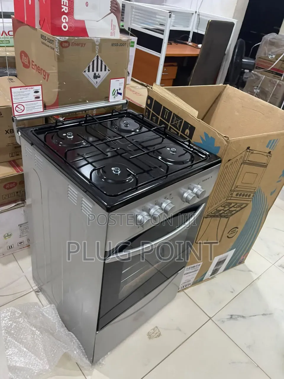 Maxi 4 Burner Cooking Stove 50x50 – Black Grey Body