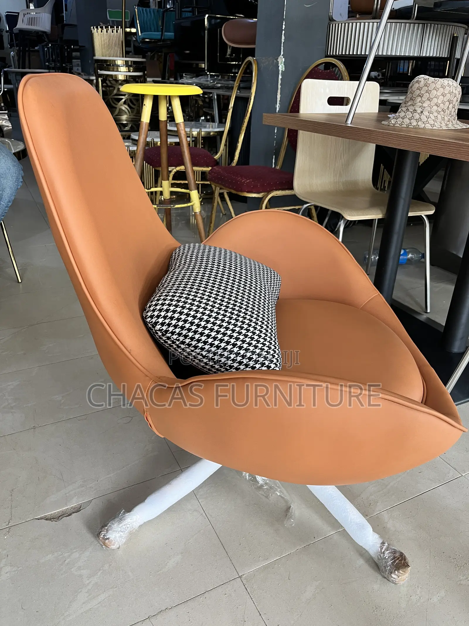 Luxury Swivel Egg Chair - Modern Orange Lounge Accent Armchair