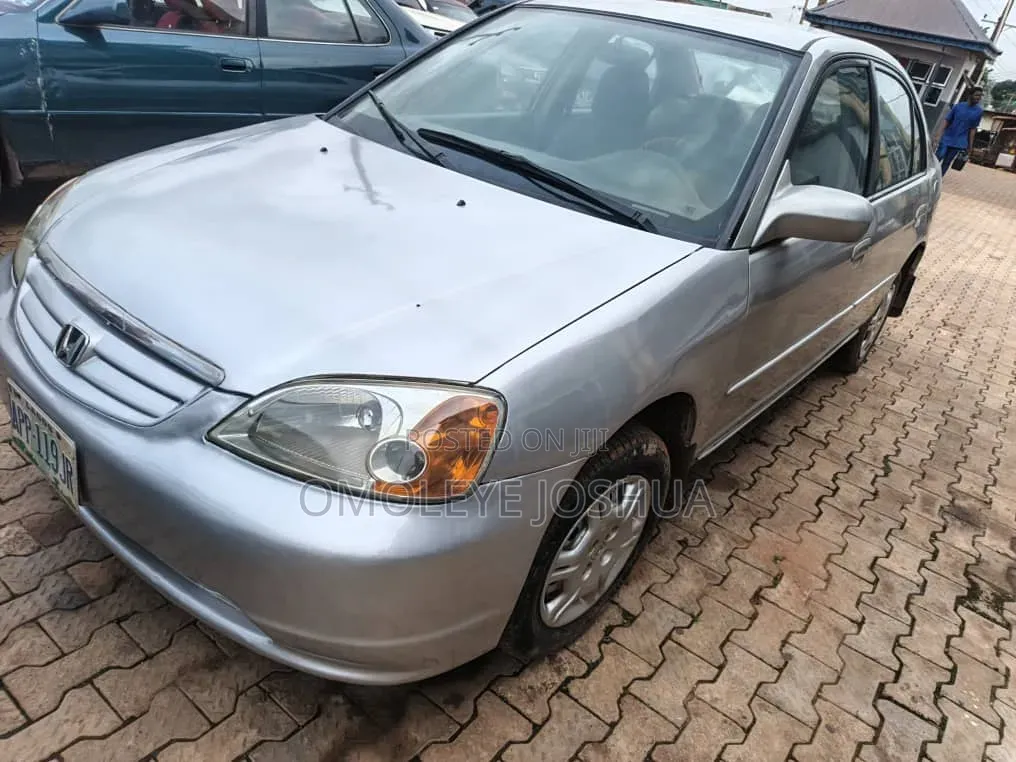 Honda Civic 2002 Silver