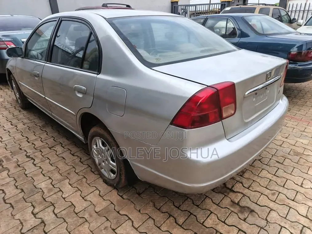 Honda Civic 2002 Silver