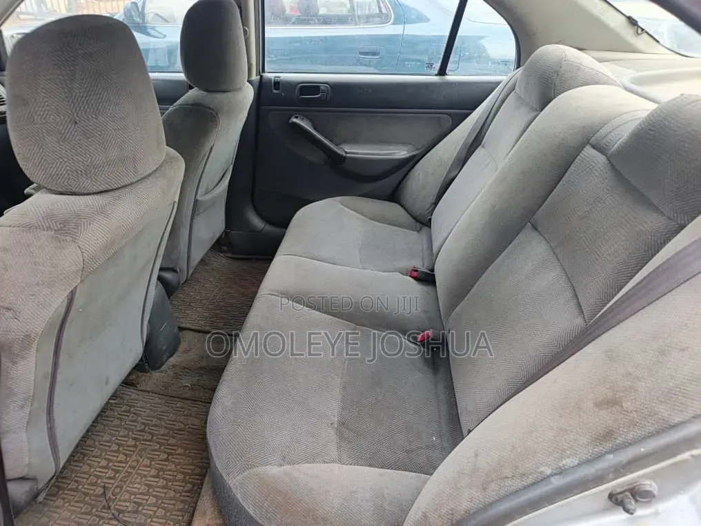 Honda Civic 2002 Silver