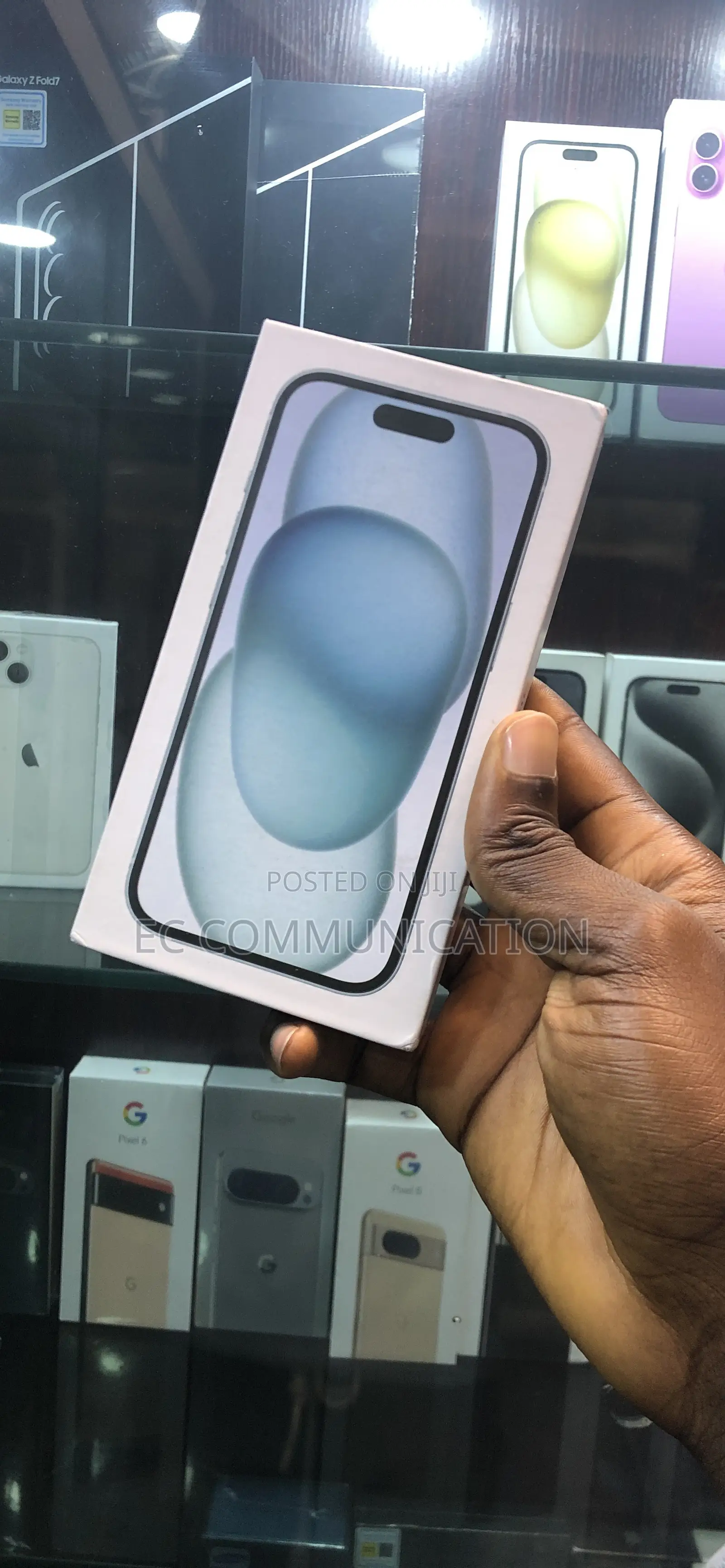 New Apple iPhone 15 128 GB Blue