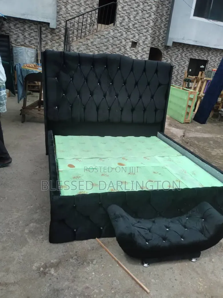 High Quality Gold 6/6 Bed Frame