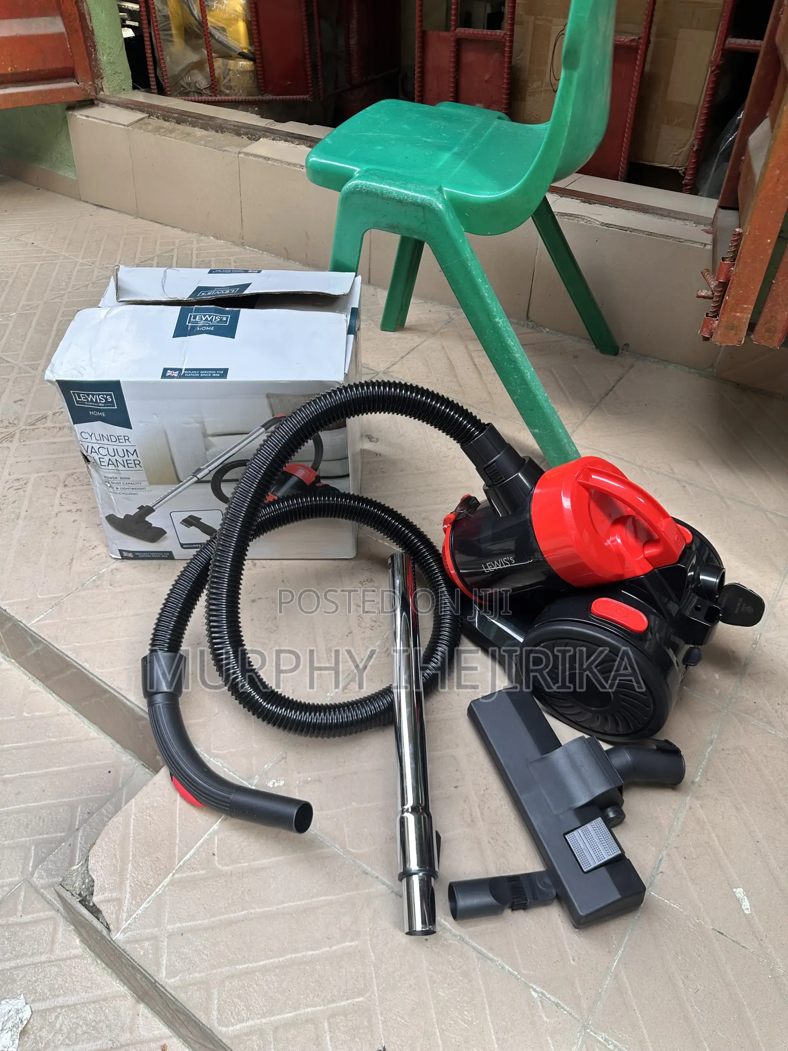 Durable Bagless Vacuum Cleaner