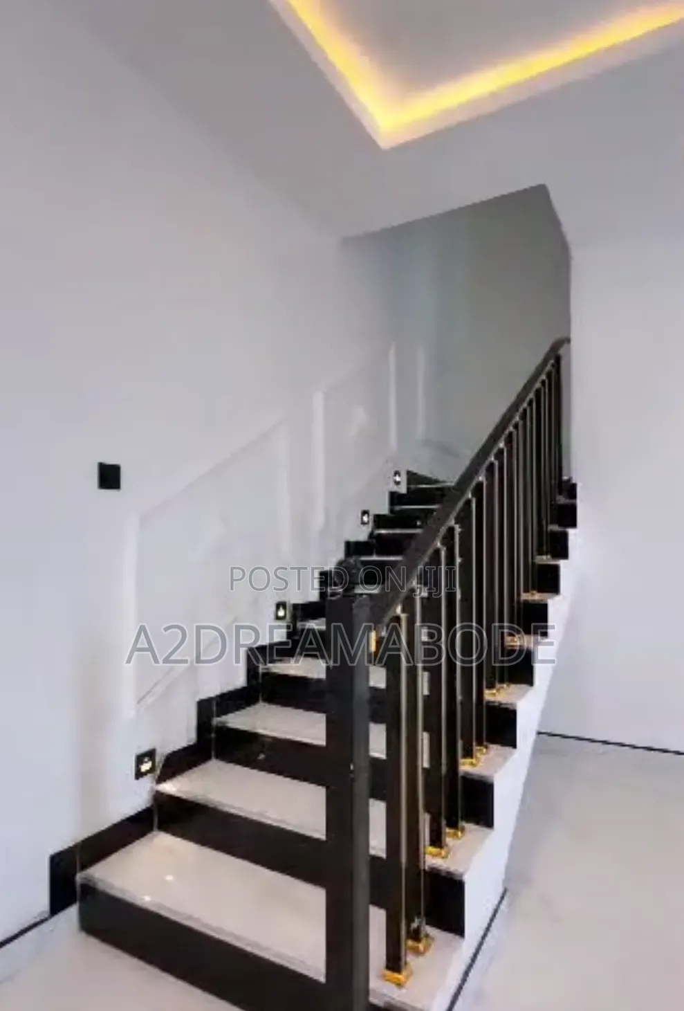 5bdrm Duplex in Opic, Isheri North for sale