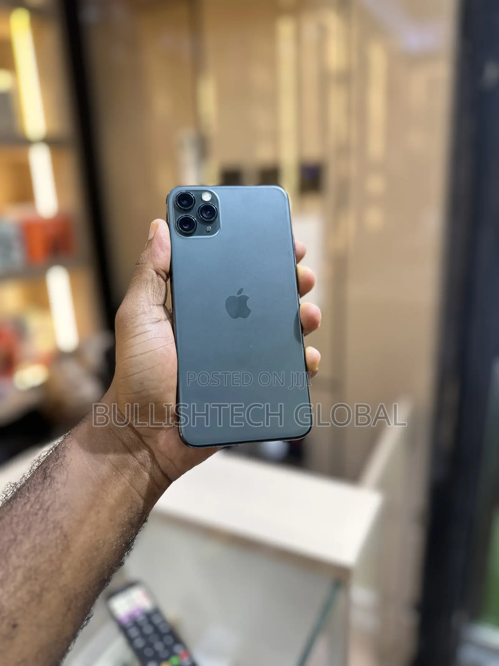 Apple iPhone 11 Pro Max 64 GB Black